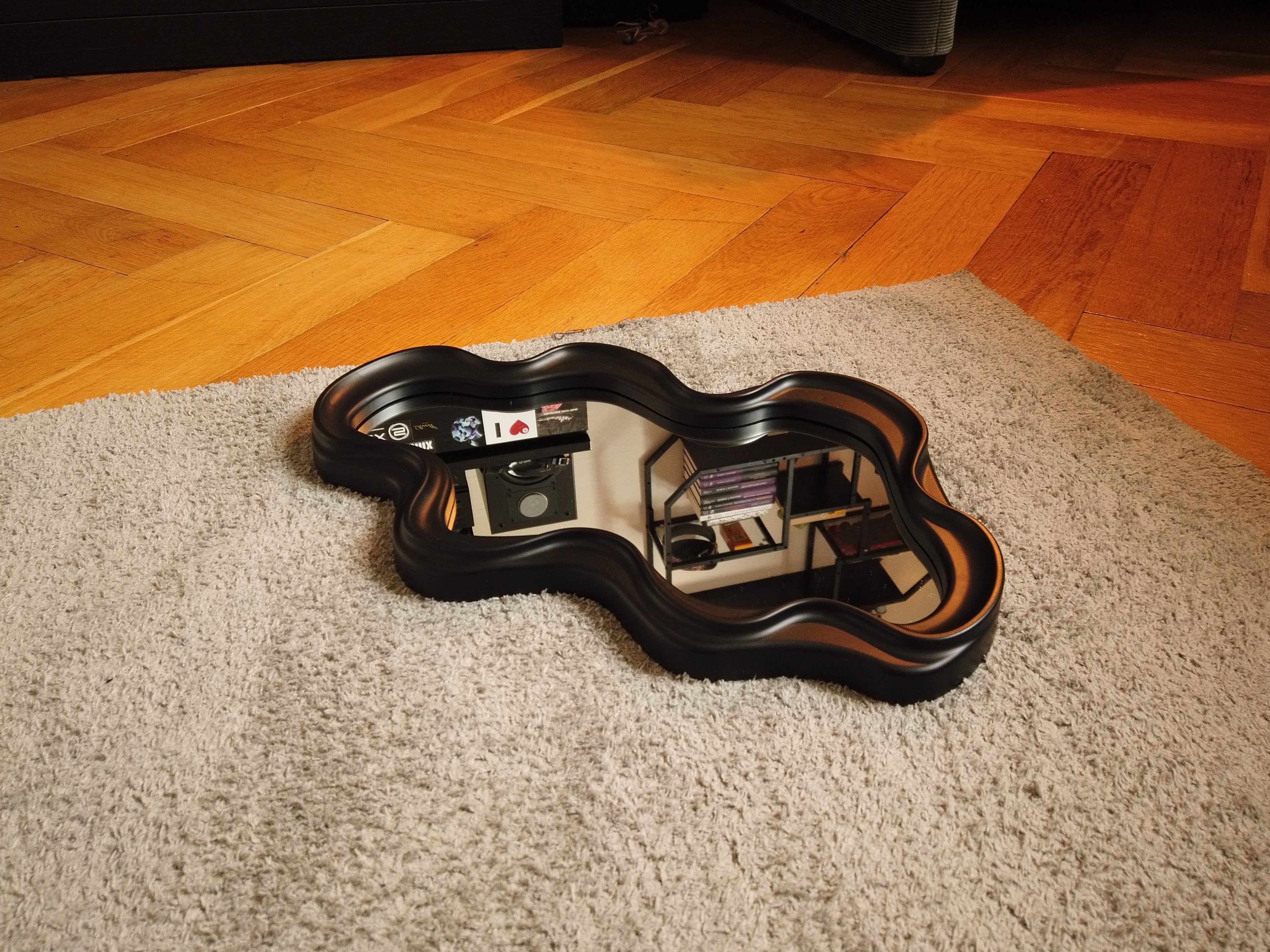 Cloudy Ripple Black